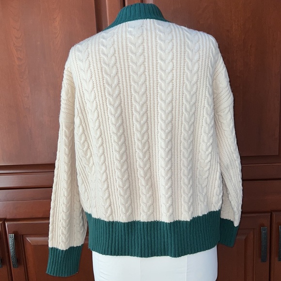 J.O.A. Cream/Hunter Green Mock Neck Sweater-M - Picture 4 of 6